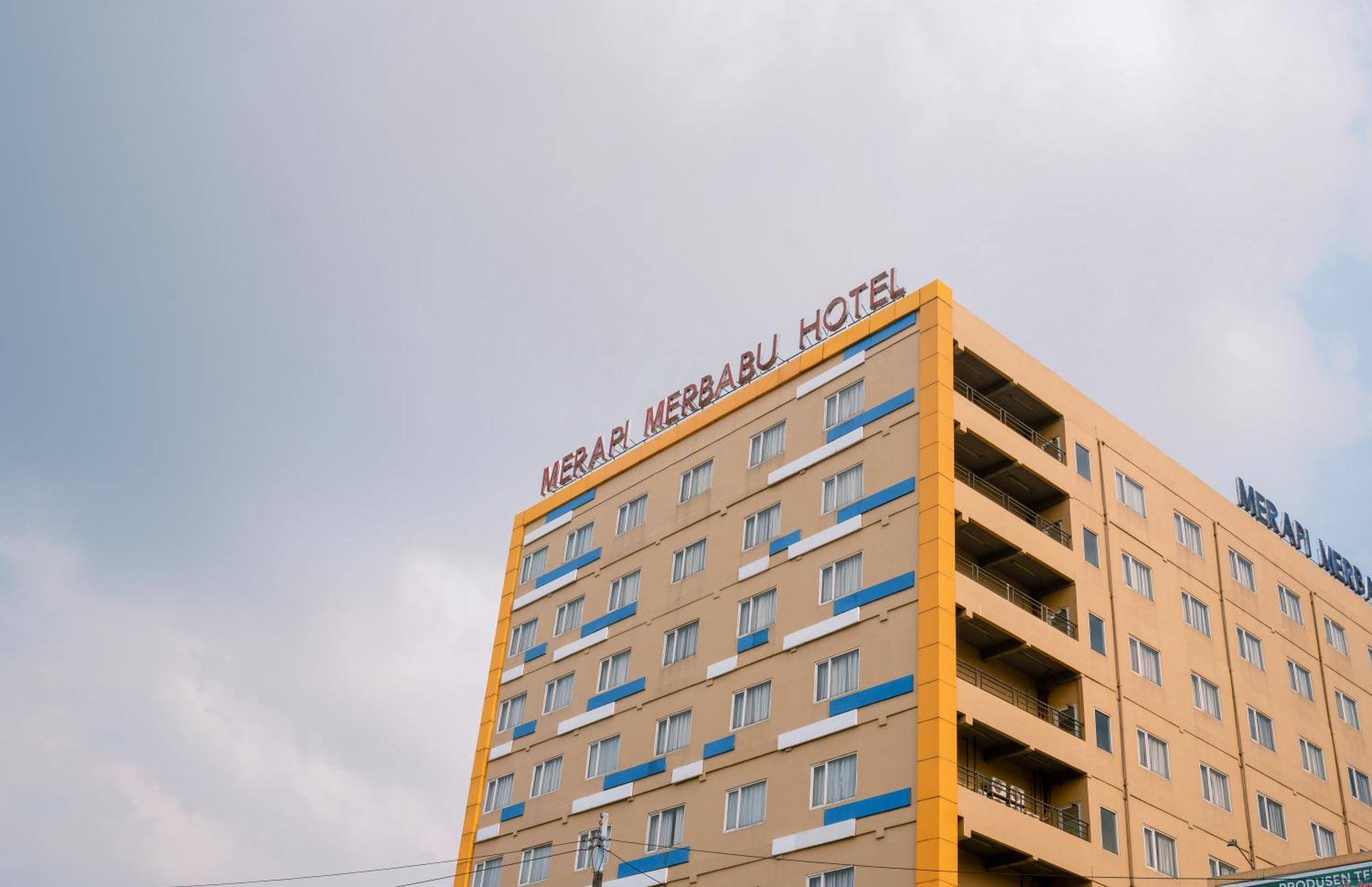 Merapi Merbabu Hotels Bekasi Exteriör bild